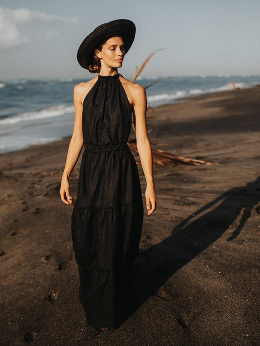 Annely Backless Dress in Black - l u • c i e e