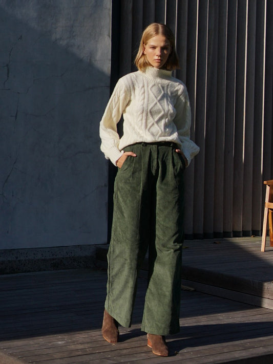 Corduroy Pleat Pant in Hunter Green - l u • c i e e